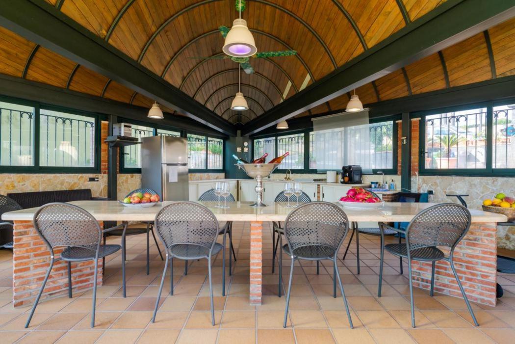 Villa Grandiosa Fc Aci Catena Extérieur photo